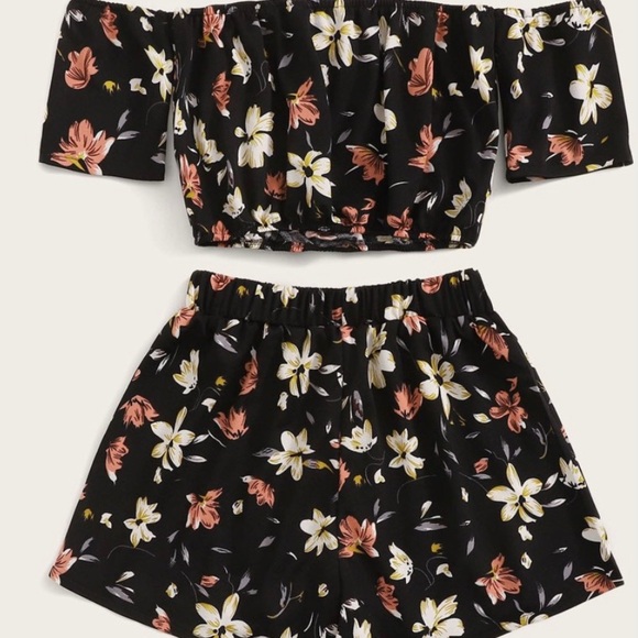 2 Piece Black Floral Set